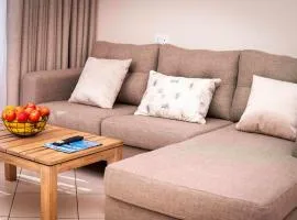 Stylish Apartment in Avenues