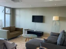 Oceanview Executive Retreat