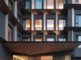 The Yard Boutique Hotel Shanghai 一隅酒店上海虹桥漕河泾店, хотел в Шанхай