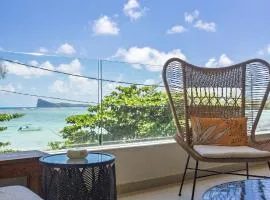 Luxury Beachfront Apartment