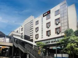 Hotel O Grand Sandarshini Inn Near MGBS Bus station