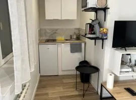 Charmant Studio Mantes-La-Jolie