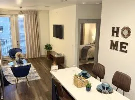 Stylish One-Bedroom Getaway Near Everything