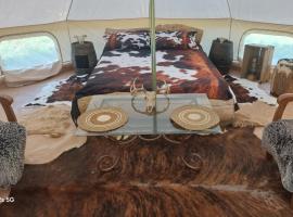 tente western, hotel sa Le Pener