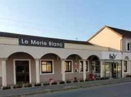Le Merle Blanc