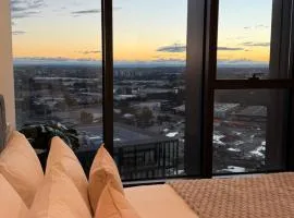 Luxurious City View with Gym Pool Parking Playground