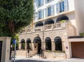 Hotel De Monaco