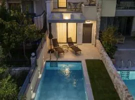 No7 Pool House