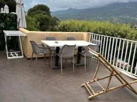 T3 Dolce & Vita D4 vue mer panoramique & Piscine
