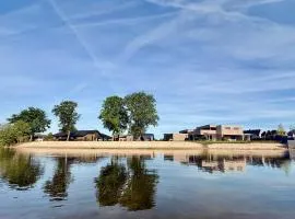 Apartments am See - privater Strand