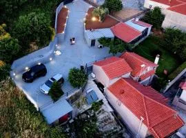 Home Dimitra