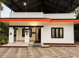 Saanvi 3 Bedroom Stay without Kitchen near South Cliff Varkala