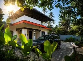 Saanvi 3 Bedroom Stay without Kitchen near South Cliff Varkala