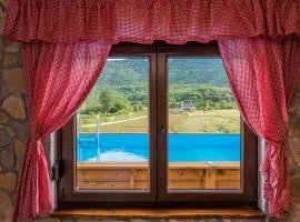 Forest Retreat with Pool & Jacuzzi near Plitvice by Destination GREEN Croatia