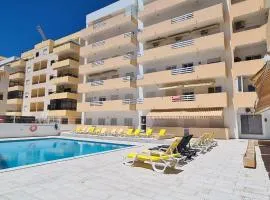 Vilamoura-Quarteira Beaches Apt with pool and sea view