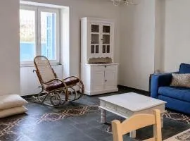 Stellinas House 2