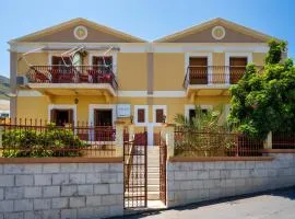 Pinotsi Rooms Village Symi