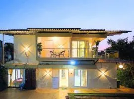 Eko Nest Grand 5BHK Villa