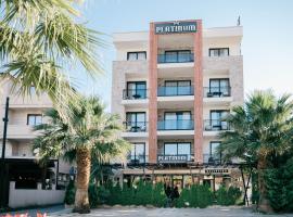 Hotel Platinum Lux, khách sạn ở Ulcinj