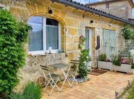 Maison Finchette entièrement rénovée - 2 pers - terrasse privée - 5km Saint-Émilion