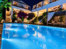 Rafaella's Maisonette at Rafaella Resort, hotel a Kokkónion