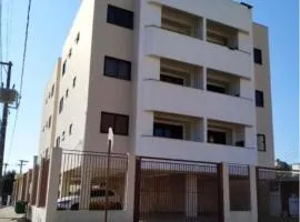 Ed Louise Apts de 2 quartos
