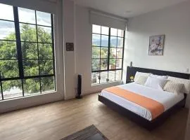 Mumbai SkyLine Luxury Suite