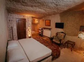 Saliche Cave Suite