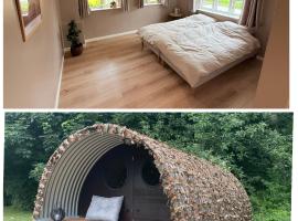 Krummeled Rooms & Shelter by the forest, готель у місті Hasle