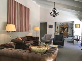 Silverwood House, family hotel sa Woodend