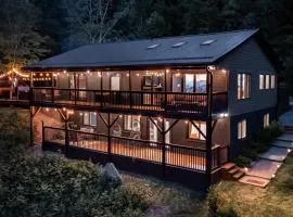 Luxury Cove Cabin Asheville - Sauna - Hot Tub - Game Room - Secluded Property