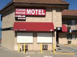 Townhouse Motel