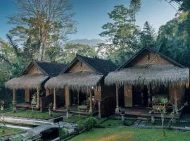 Pondok Sapta Sallaca