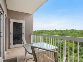 Waterfront Condo with Balcony Pool and Gym