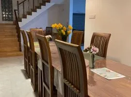 Avara Grove Guest house