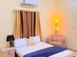 2 Luxury Studio Apartment in Juffair and Exhibition