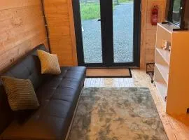 Tobys Lodge