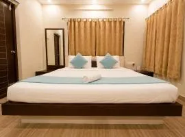 Metro Guest House,Near South City Mall