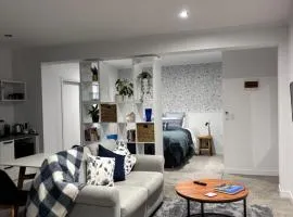 Location, luxury and stylish comfort