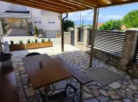 Stone house - TEMA