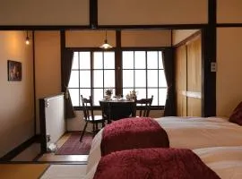 Komorebi Stay Gujo Hachiman Traditional Machiya Stay 古民家一棟貸し