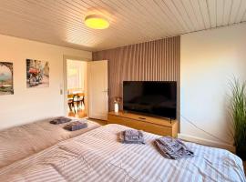 Pet-Friendly 2-Room Ground Floor Stay with Fenced Garden near Femern, hotel en Holeby