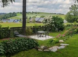Ferienhaus VILLA ZAUBERBLICK am Rennsteig Frankenwald FREISTEHEND naturnah HUNDEFREUNDLICH eingezäunt