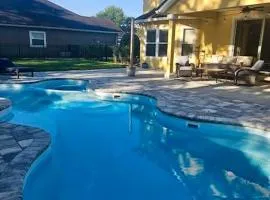 Coastal Retreat Pool Backyard Relaxation