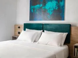 Serenea Suites & Apartments