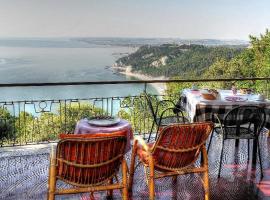 Villa Sibilla: Sirolo'da bir otel