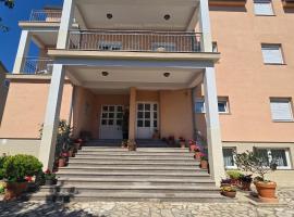 Pansion Bonaca, hotel i Srima