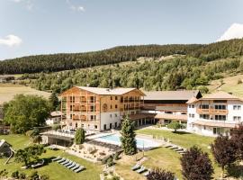Hotel Nussbaumerhof ***, hotel Rodengóban