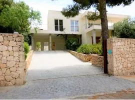 Wonderful Villa Cala Tarida