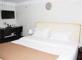 Kaa Highway Hotel Mukono